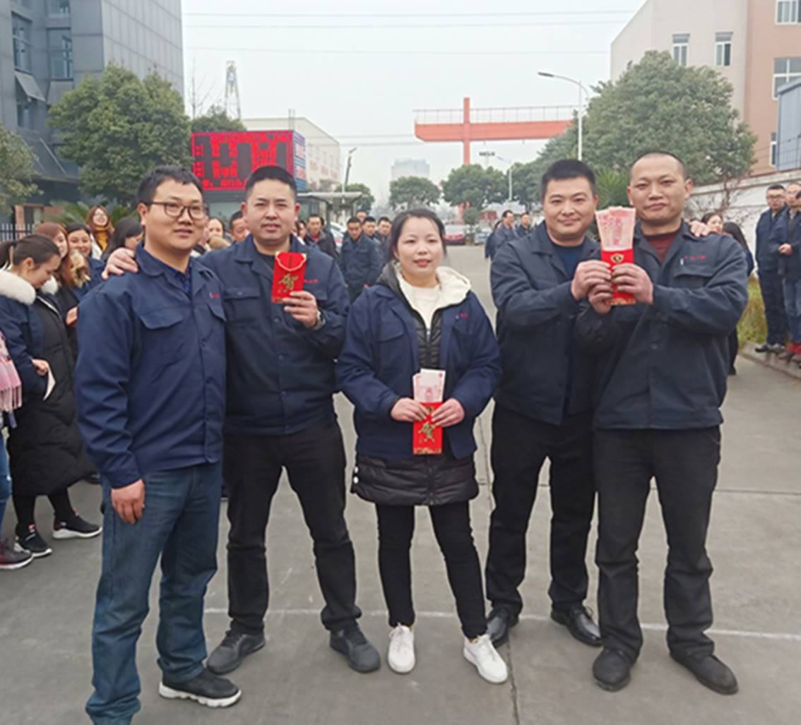 1549011797794323.jpg 拔河